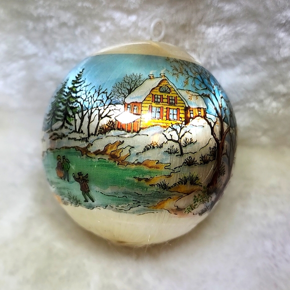 Vintage Christmas Ornament - Picture 3 of 10